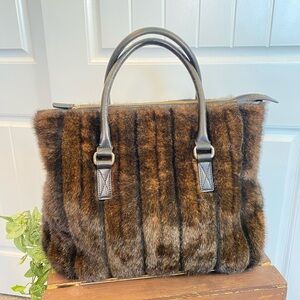 Fluffy Furry Padded TAMA Travel Shoulder Bag